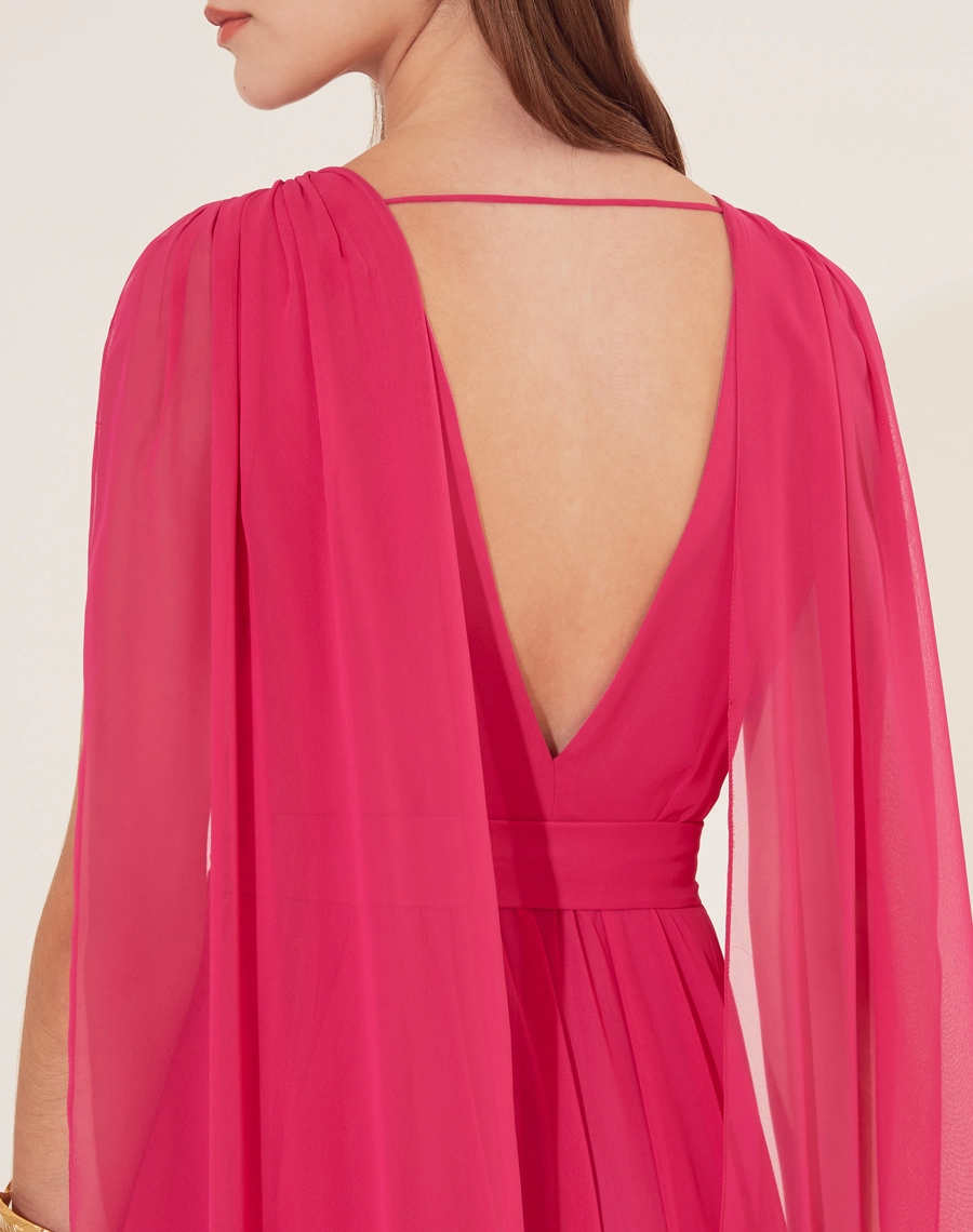 Vestido Longo Deborah é confeccionado em chiffon, tecido leve e com uma transparência discreta. É indispensável em eventos sociais e sofisticados. <br/> <br/>