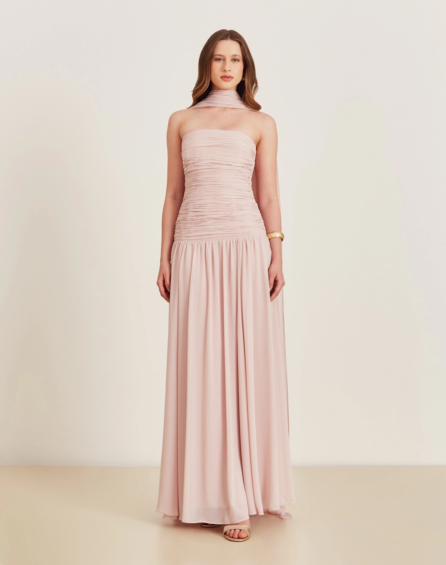 O Vestido Longo Lana é uma pela elegante e marcante a esolha ideal para se sentir elegante e sofisticada!
