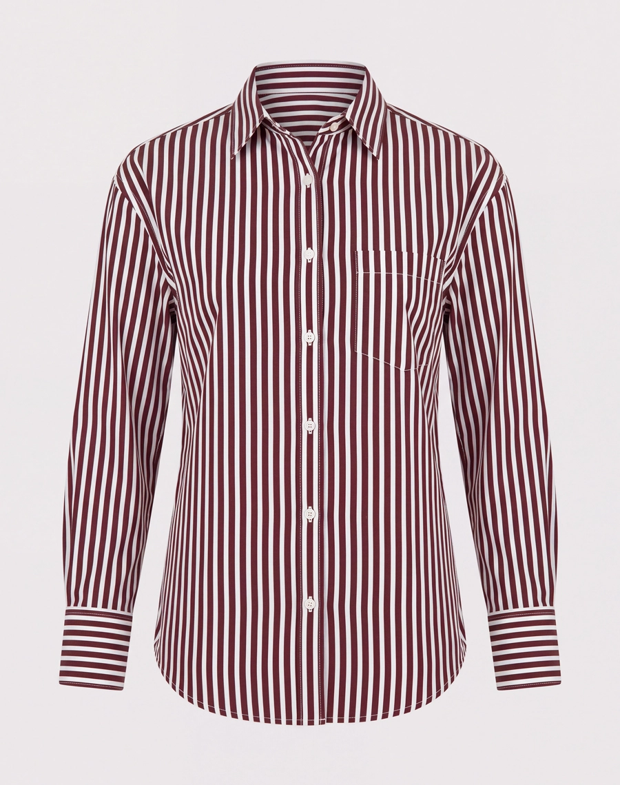 A Camisa Helena é confeccionada em Cotton listrado, tecido com toque macio e confortável, com leve elasticidade que proporciona liberdade de movimento e ótimo caimento. <br/>