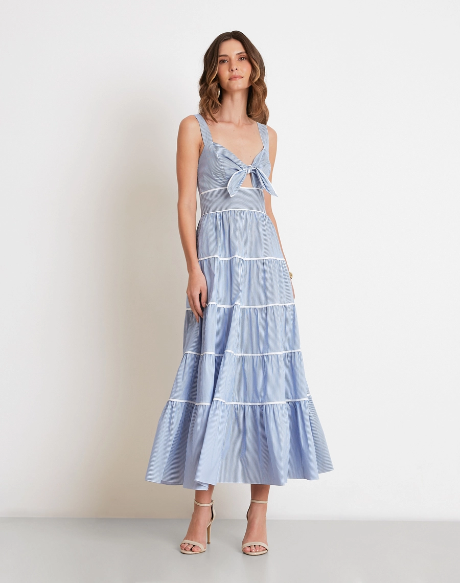 O Vestido Longo Maritime é confeccionado em cambraia, um tecido leve, fresco e de toque suave. <BR/>