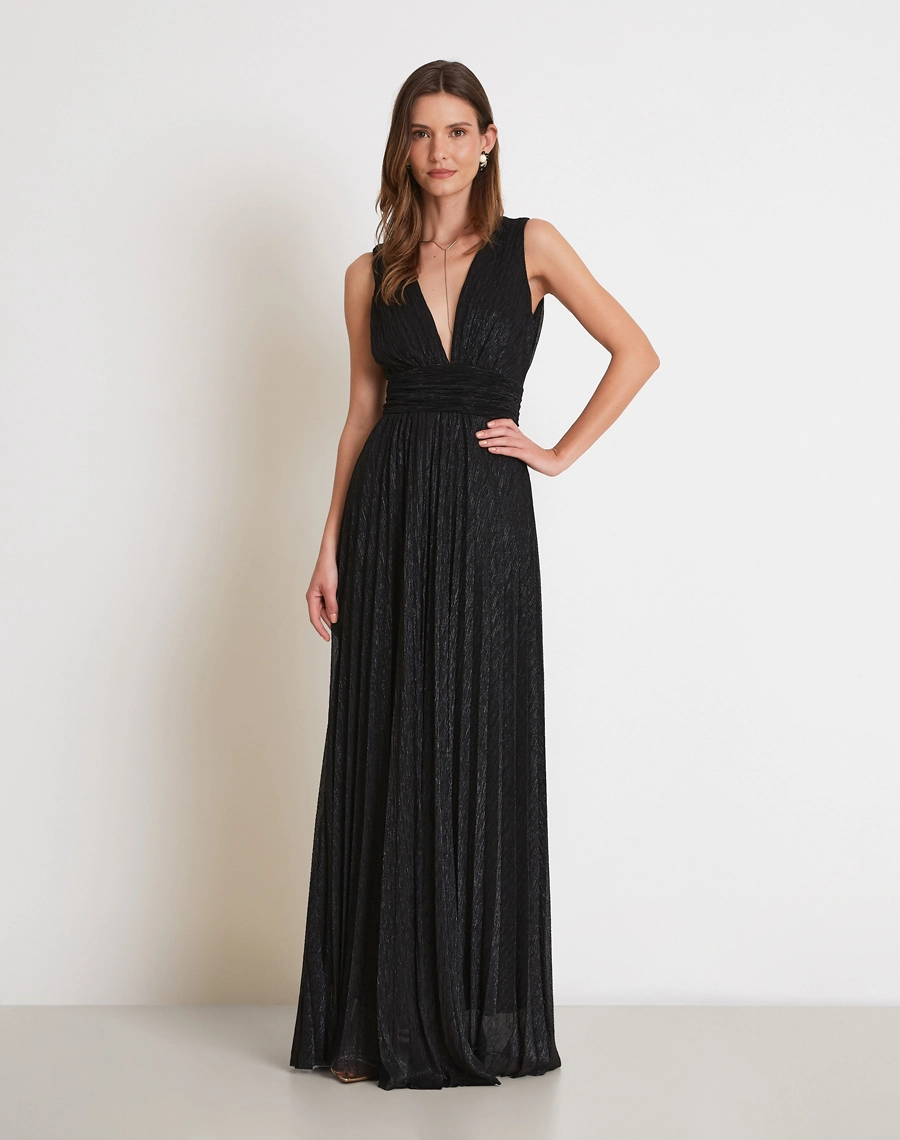 O Vestido Longo Salma é confeccionado em malha plissada de lurex, tecido de toque macio, excelente elasticidade e caimento fluido. <BR/>